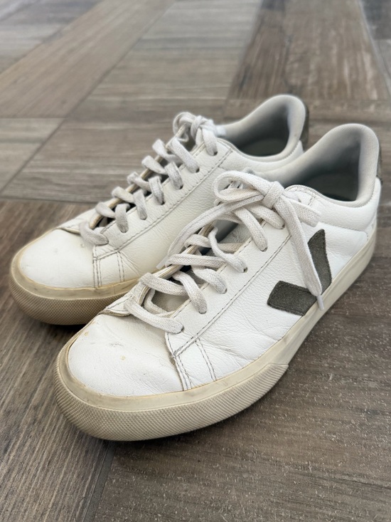 Veja Shoes - Veja campo sneakers Women’s size 8